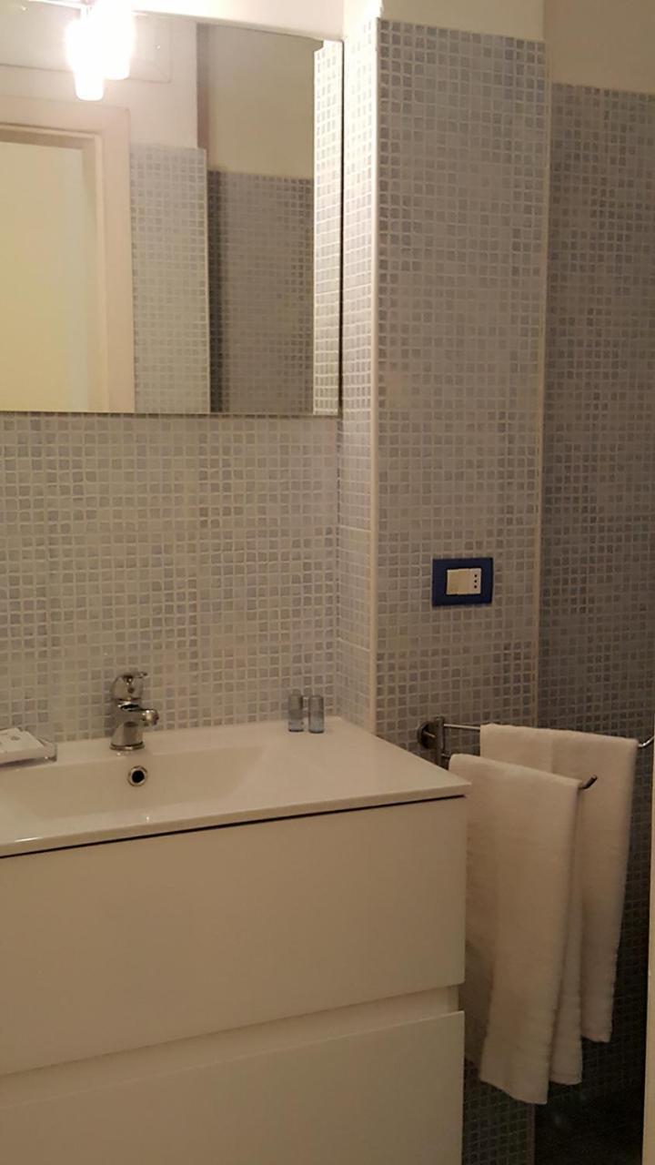 Happy Apartment Лечче Экстерьер фото